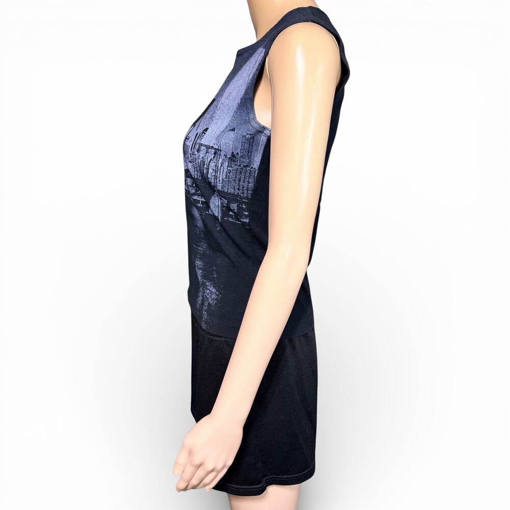 Y2K 90s Vintage Tangents Womens New York City Scape Tank Top Twin Towers Medium - Picture 5 of 9